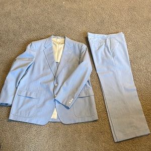Kingsridge Custom Fabrics Wideman’s California// Men’s 1970s blue pant suit